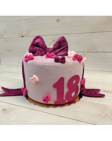 Tort ATRAPA pluszowy URODZINOWY