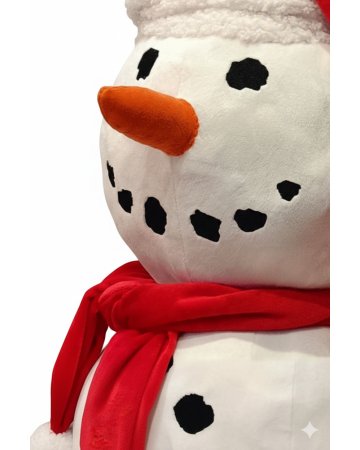 Haftowana buzia, guziki, węgielki, marchewkowy nos