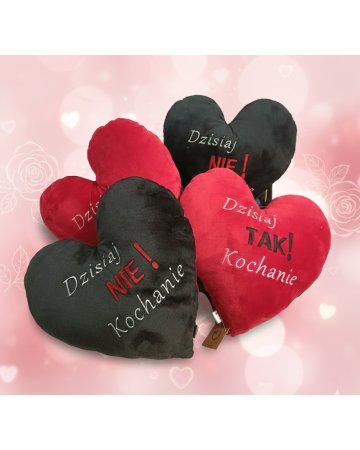 Poduszka dekoracyjna z haftem dwustronnym 
napisy dzisiaj TAK lub dzisiaj NIE kochanie